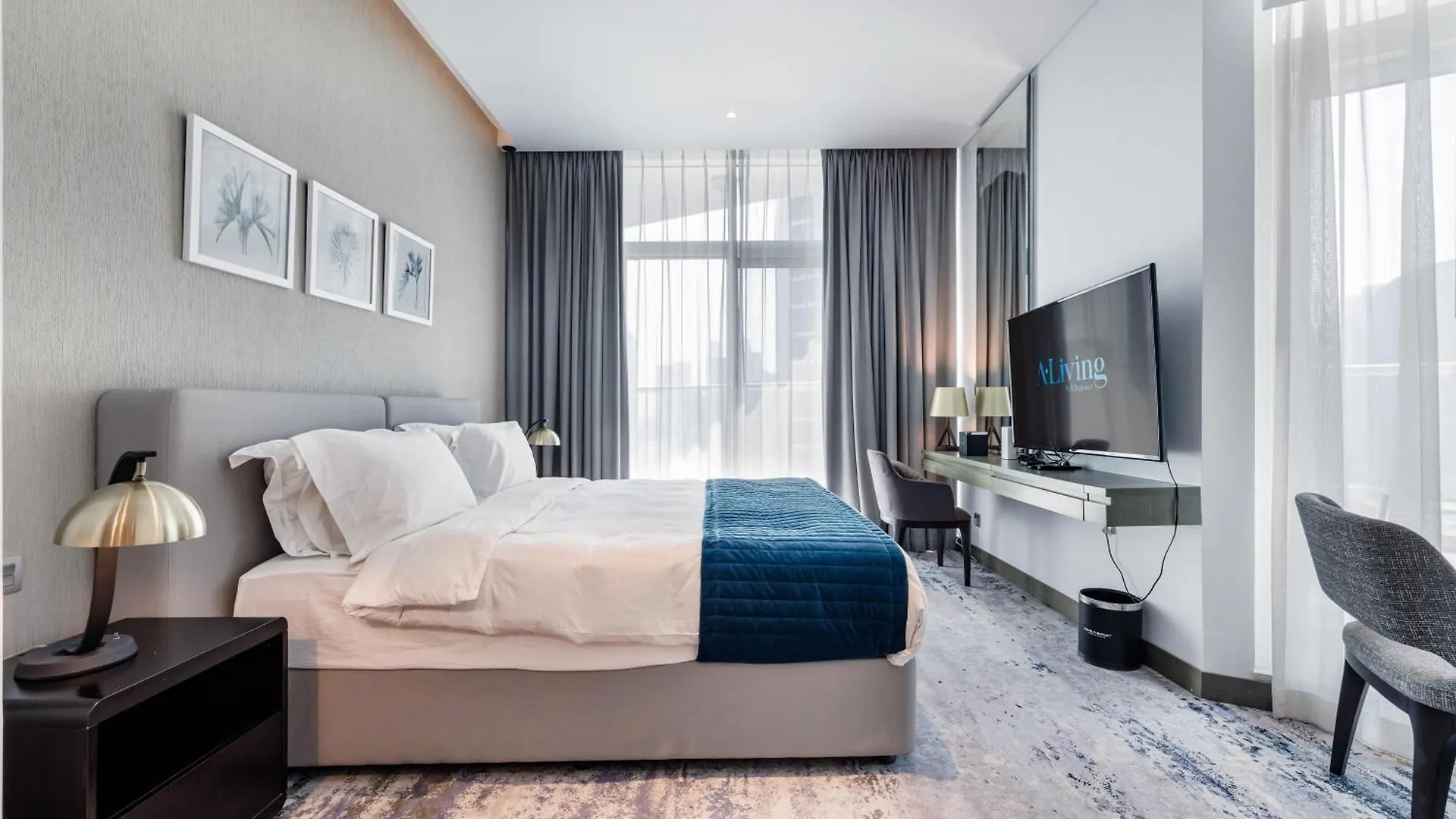 A Living Stylish Studio Apartment With Partial Burj & Canal View At Prive B 1417 Дубай ОАЭ