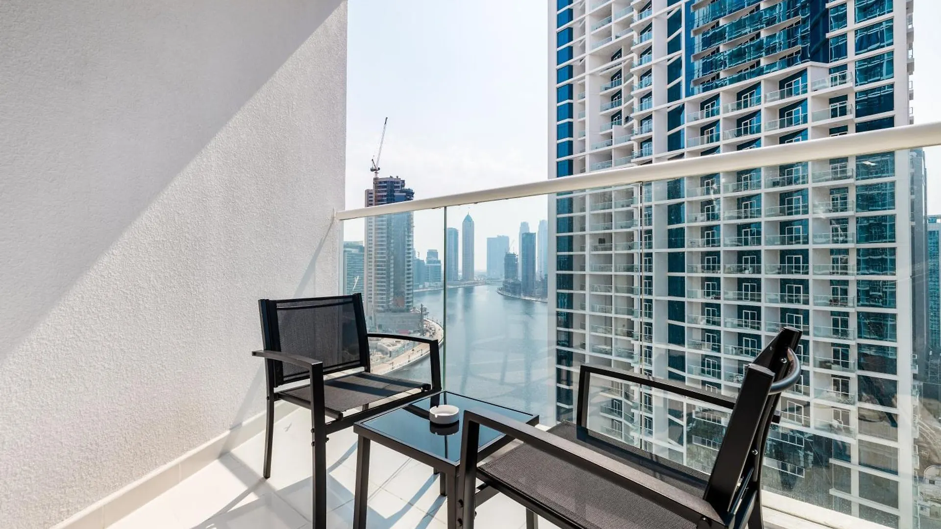 A Living Stylish Studio Apartment With Partial Burj & Canal View At Prive B 1417 Дубай
